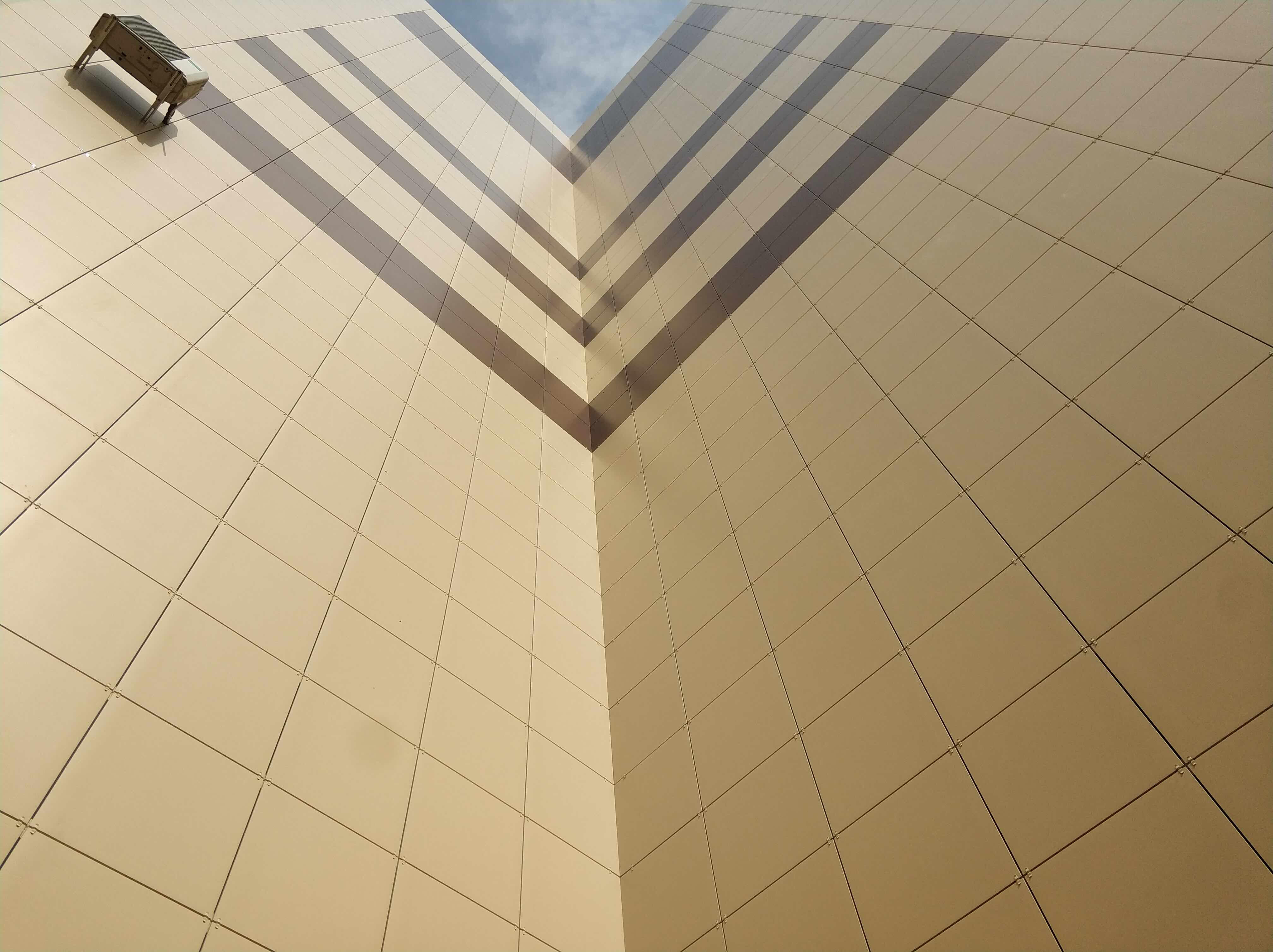 Строительство и реконструкция